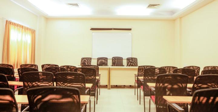 Oyo 15781 Shree Adiga Residency Ξενοδοχείο Μπανγκαλόρ Εξωτερικό φωτογραφία