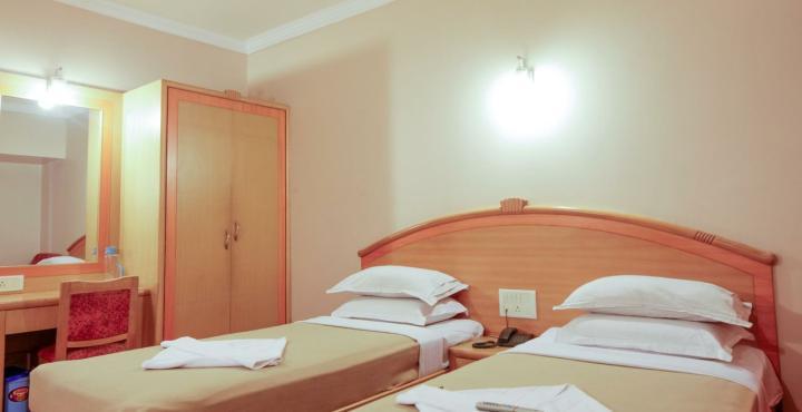 Oyo 15781 Shree Adiga Residency Ξενοδοχείο Μπανγκαλόρ Εξωτερικό φωτογραφία