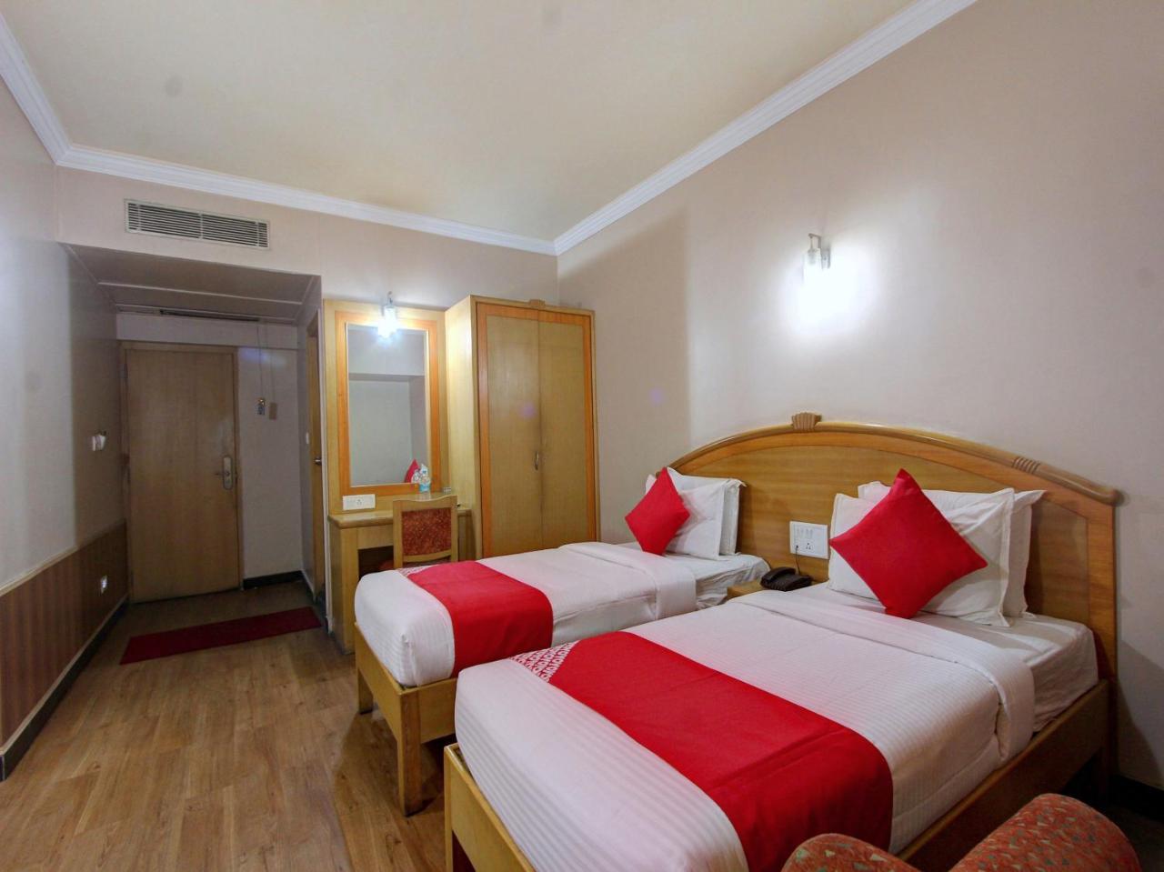 Oyo 15781 Shree Adiga Residency Ξενοδοχείο Μπανγκαλόρ Εξωτερικό φωτογραφία